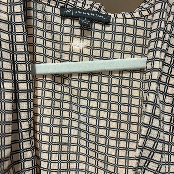 Gorgeous Adrianna Pappell open blouse EUC - Picture 2 of 3